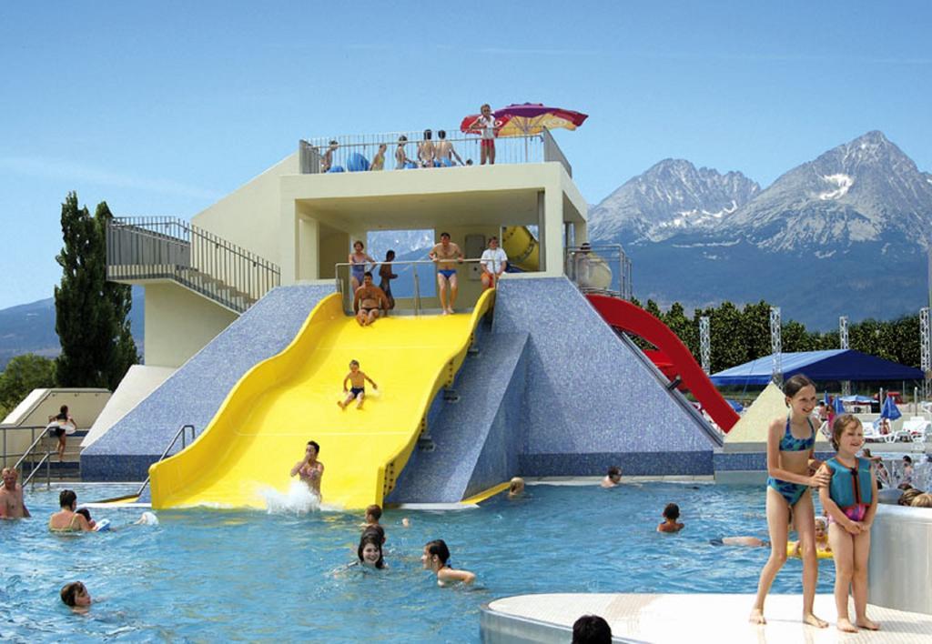 Apartments Piknik Tatranska Lomnica Luaran gambar