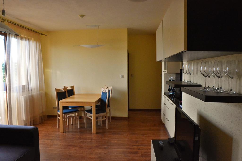 Apartments Piknik Tatranska Lomnica Luaran gambar
